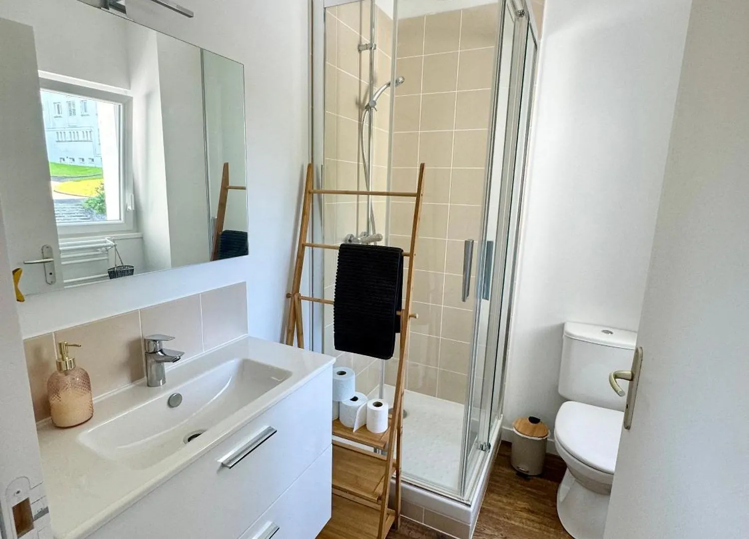 Vue Mer Imprenable - Proche Rue De Siam Brest Appartement